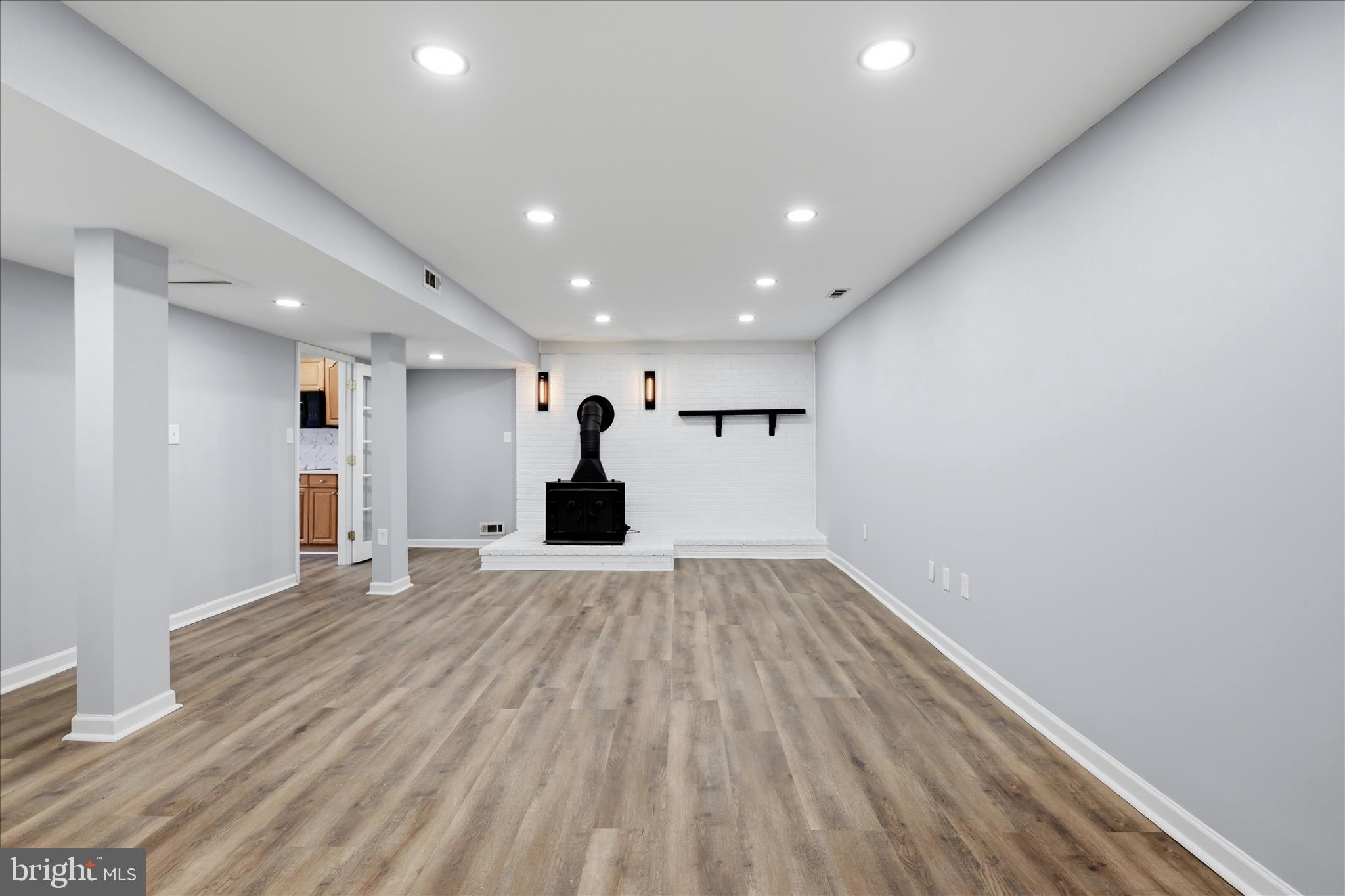 1411 Mercer Road Haymarket, VA 20169 - Photo 41 of 60 Family Room