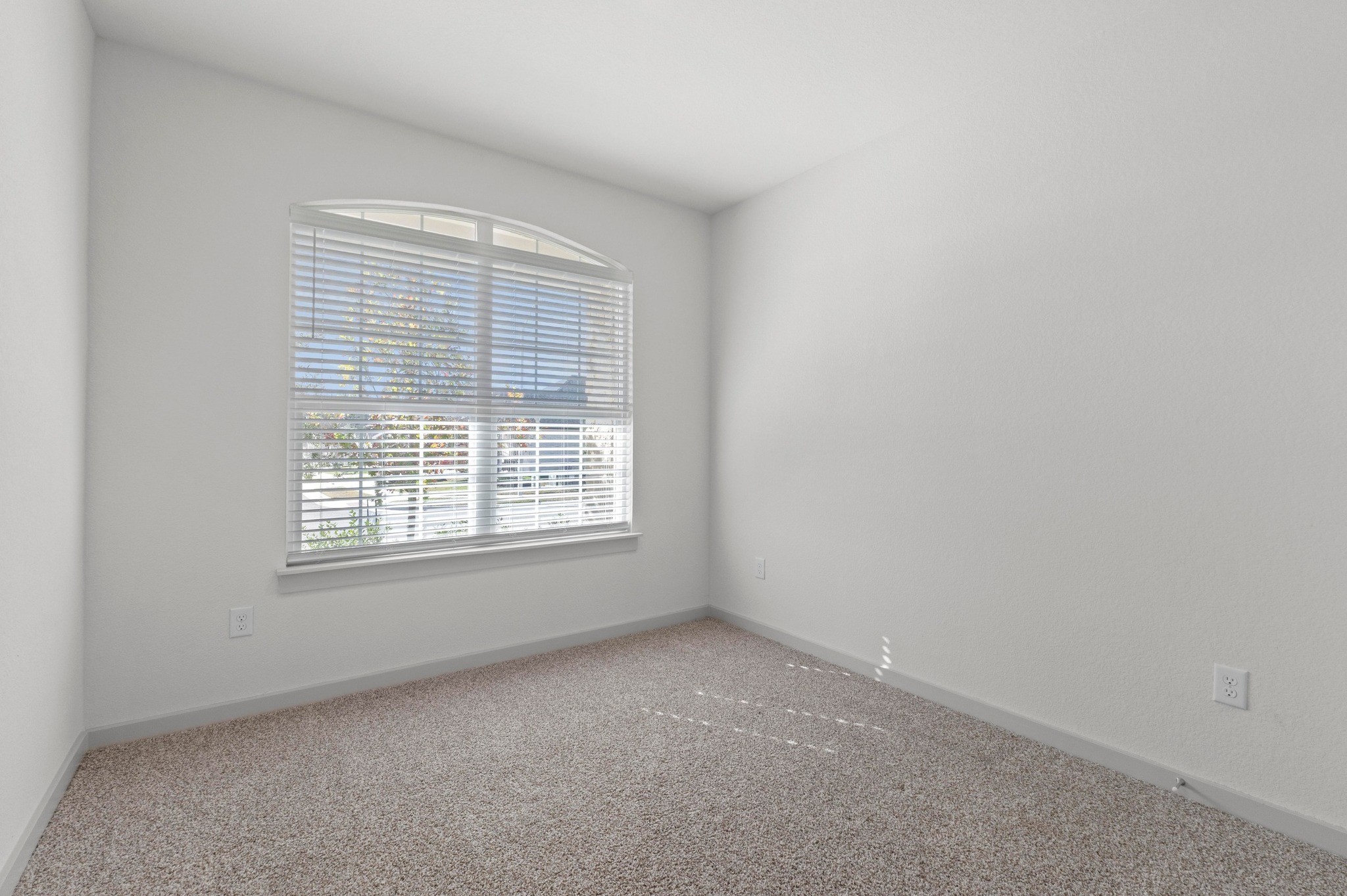 2201 Bobtail Pass Leander, TX 78641 - Photo 25 of 34 an empty room with a window