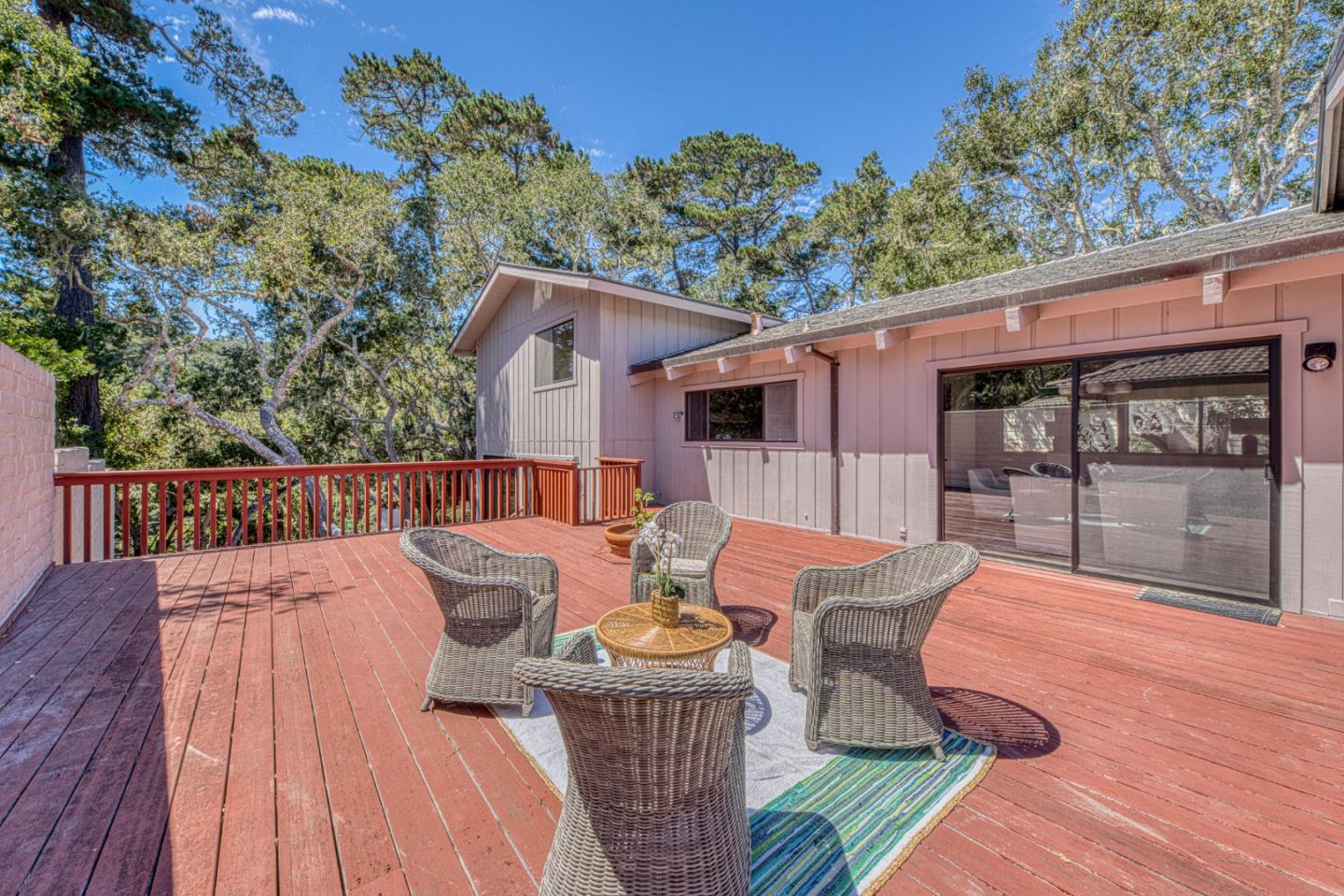 129 Littlefield Road Monterey, CA 93940 - Photo 11 of 44 Gallery Image 11
