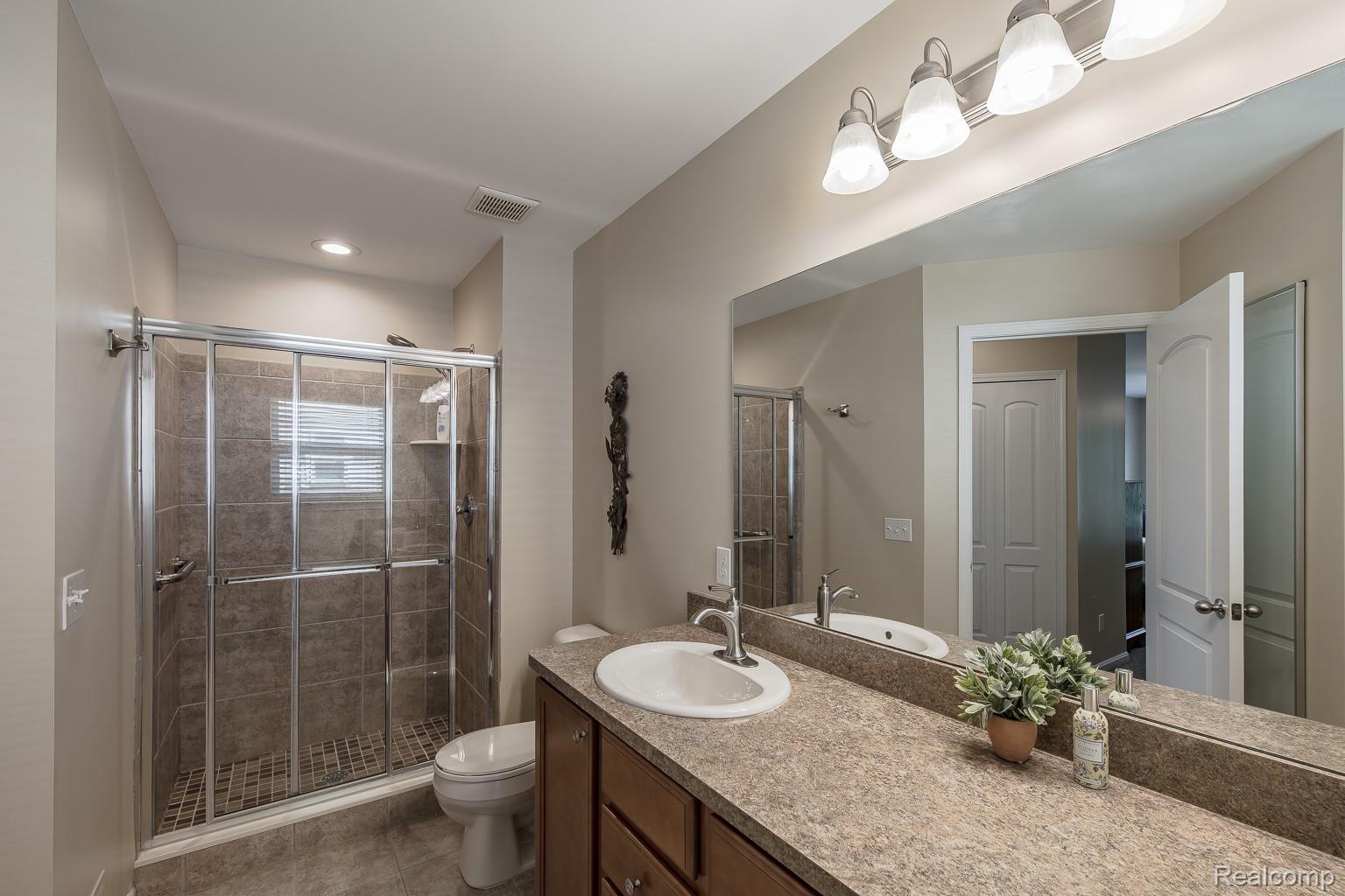 6150 Timberstone Way Clarkston, MI 48346 - Photo 27 of 51 Walk-in shower