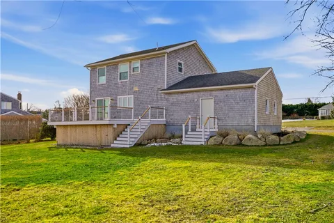 $1,295,000 | 30 Indian Road, Little Compton, RI 02837