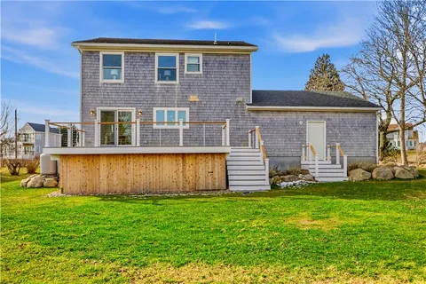 $1,295,000 | 30 Indian Road, Little Compton, RI 02837