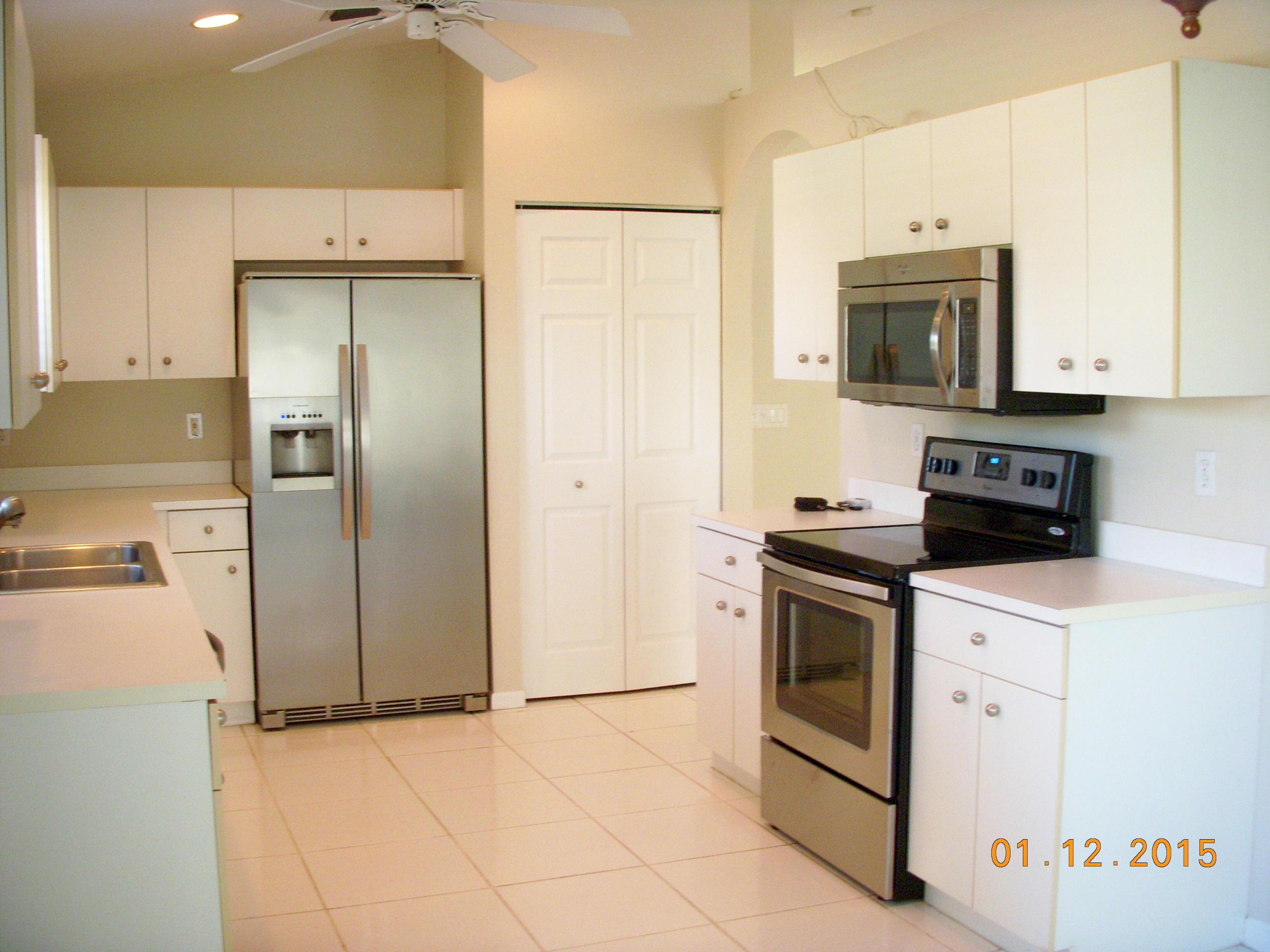 22887 Royal Crown Terrace Boca Raton, FL 33433 - Photo 6 of 32 DSCN2240