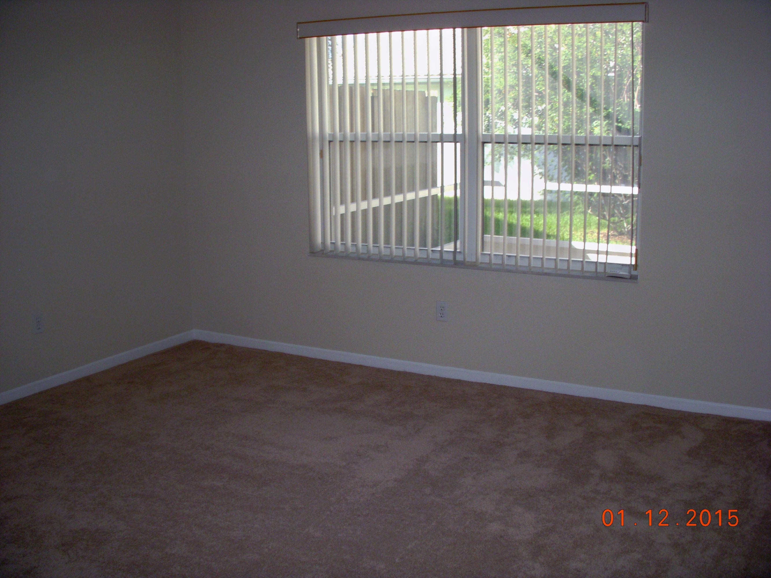 22887 Royal Crown Terrace Boca Raton, FL 33433 - Photo 7 of 32 DSCN2243
