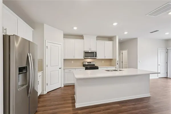 $2,050 | 234 Timberland Avenue, Dawsonville, GA 30534