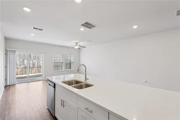 $2,050 | 234 Timberland Avenue, Dawsonville, GA 30534