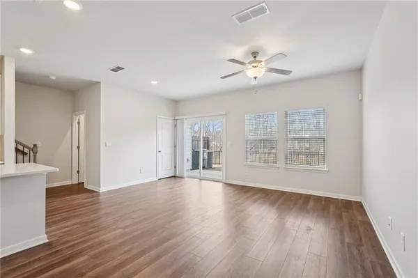 $2,050 | 234 Timberland Avenue, Dawsonville, GA 30534