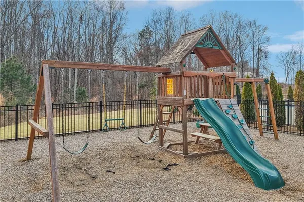 $2,050 | 234 Timberland Avenue, Dawsonville, GA 30534