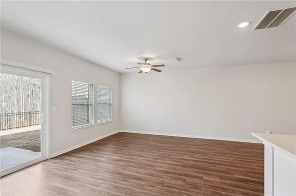 $2,050 | 234 Timberland Avenue, Dawsonville, GA 30534