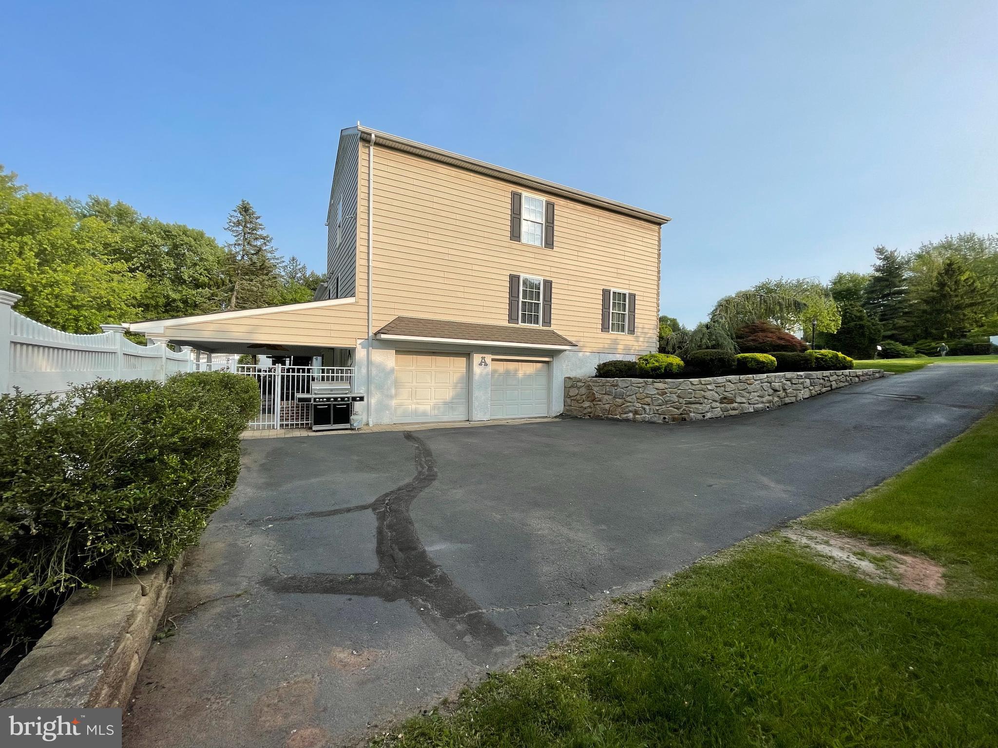 953 Crest Road Lansdale, PA 19446 - Photo 58 of 61 2 Car Garage