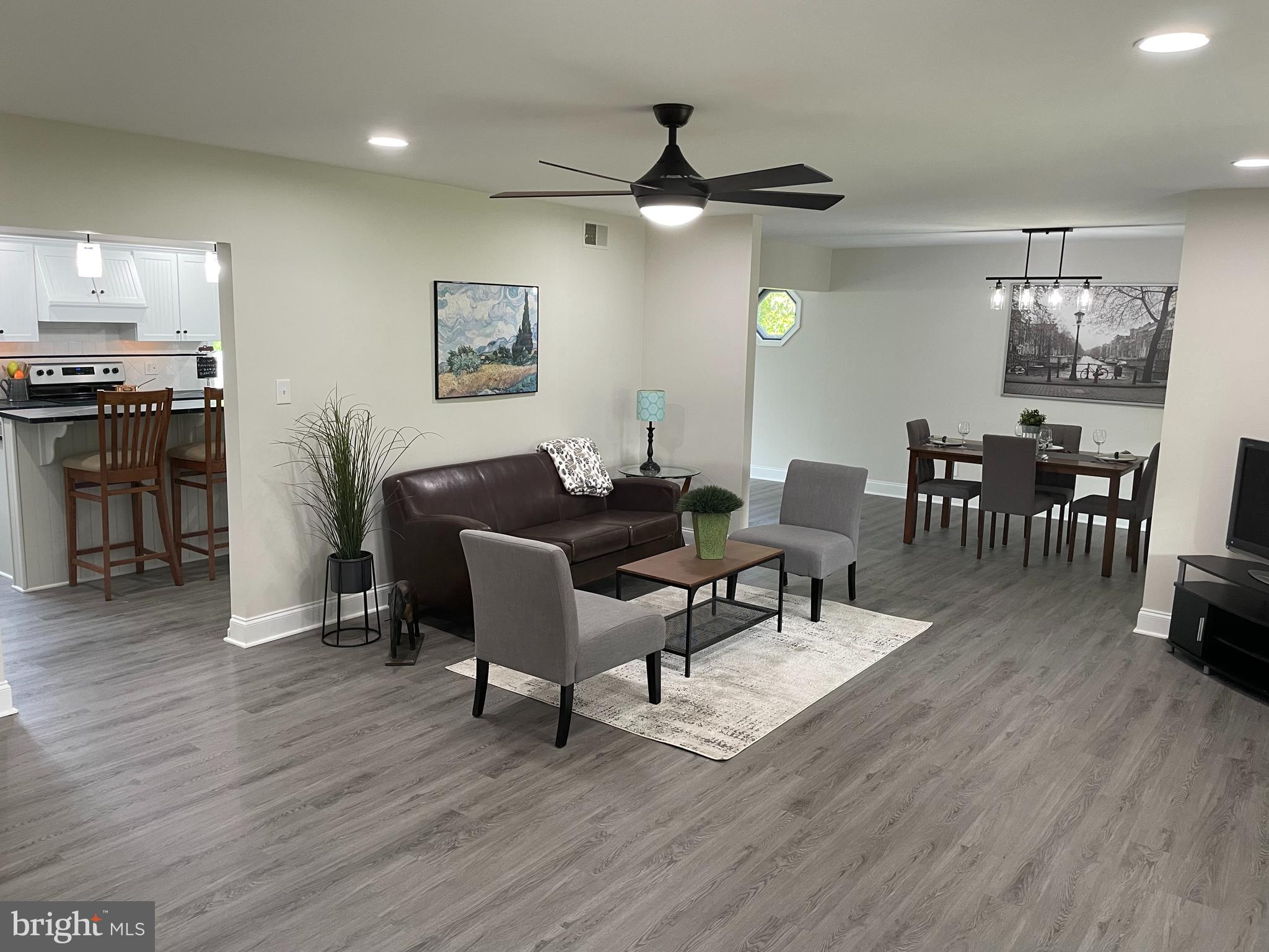 953 Crest Road Lansdale, PA 19446 - Photo 6 of 61 Gallery Image 6