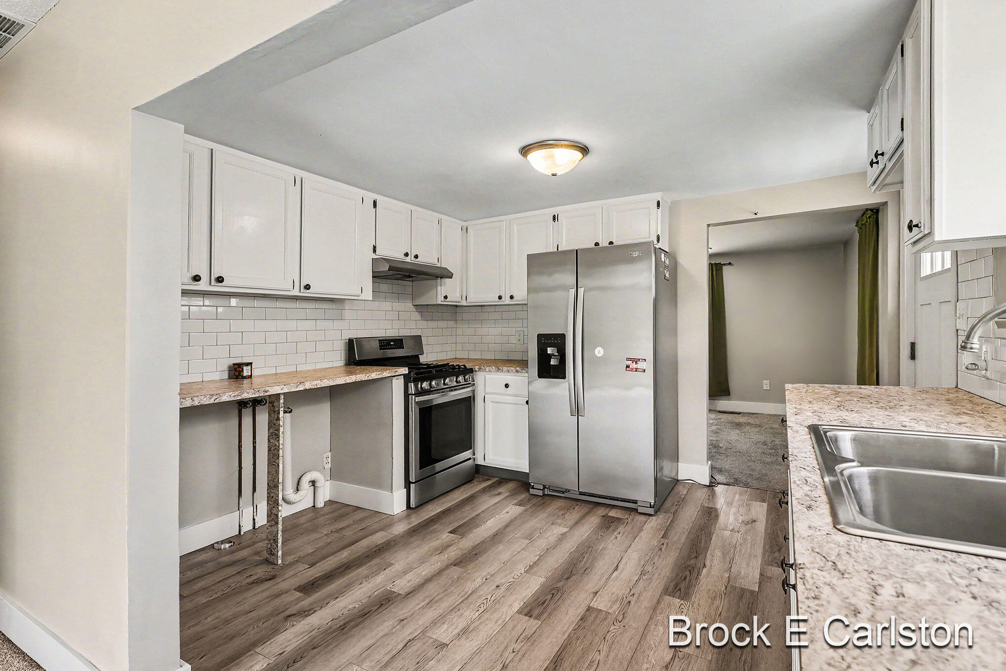 643 East Sternberg Road Norton Shores, MI 49441 - Photo 6 of 36 QJ1A9994