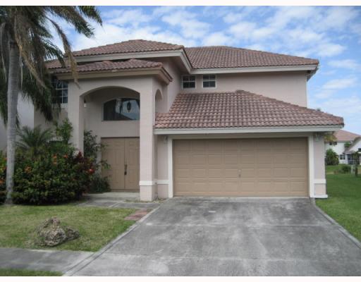 10133 Brookville Lane Boca Raton, FL 33428 - Photo 1 of 15 Primary Photo