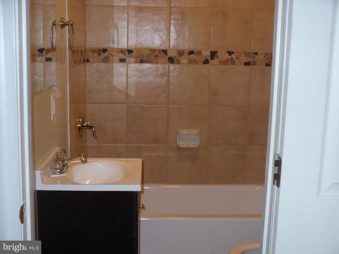 5109 Addison Road Capitol Heights, MD 20743 - Photo 12 of 29 Bath #1