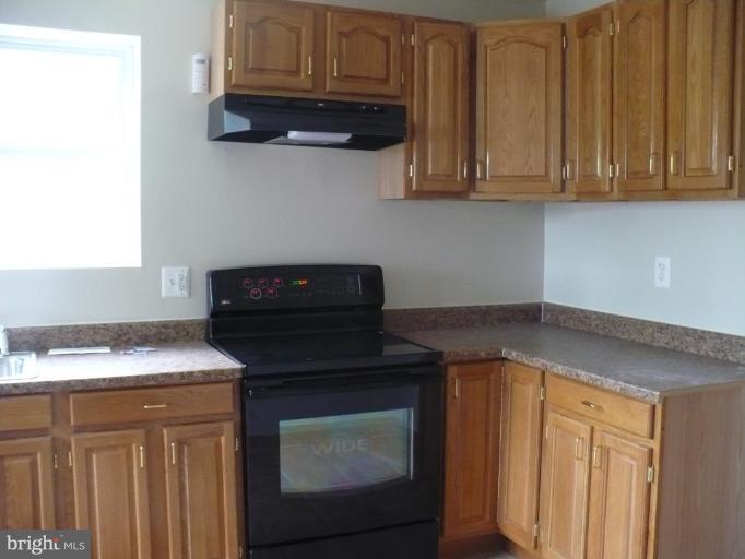 5109 Addison Road Capitol Heights, MD 20743 - Photo 7 of 29 Kitchen #2