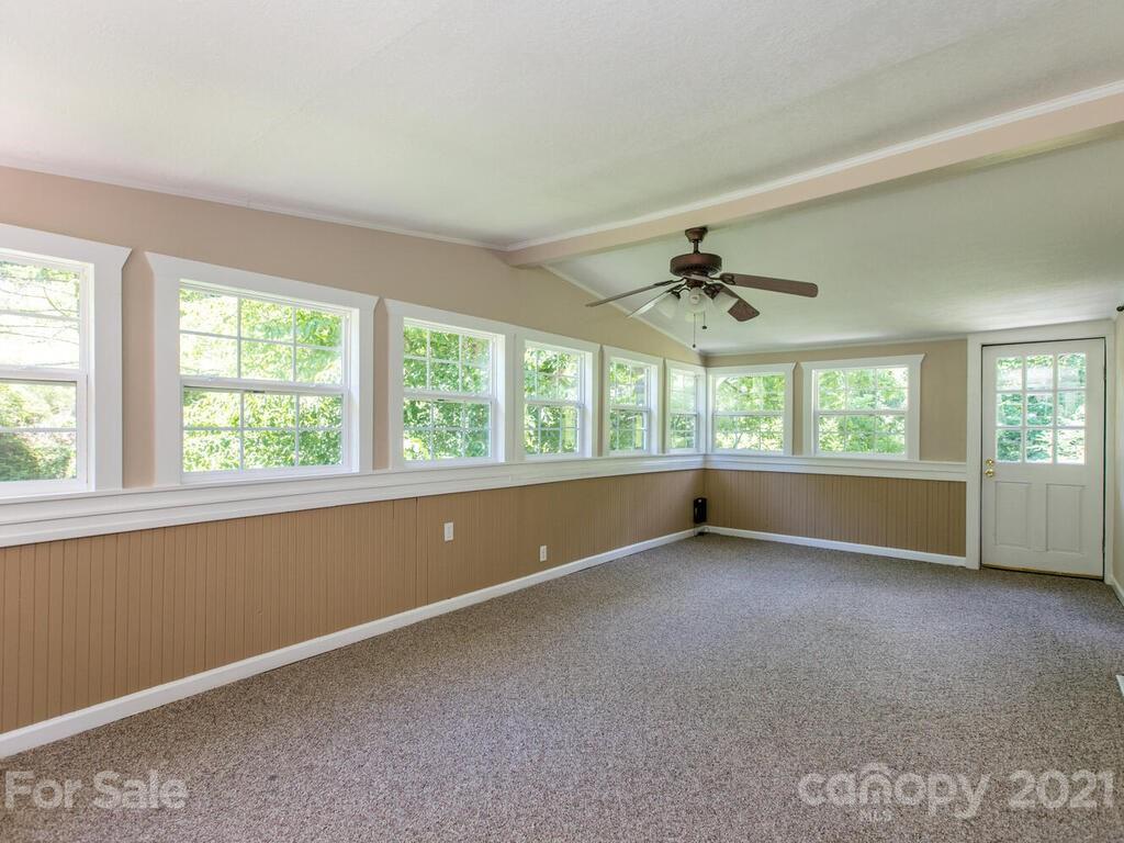 3260 Windswept Ridge Road Marshall, NC 28753 - Photo 12 of 36 Gallery Image 12