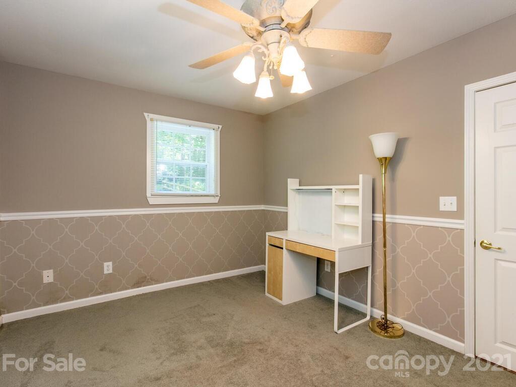 3260 Windswept Ridge Road Marshall, NC 28753 - Photo 19 of 36 Gallery Image 19