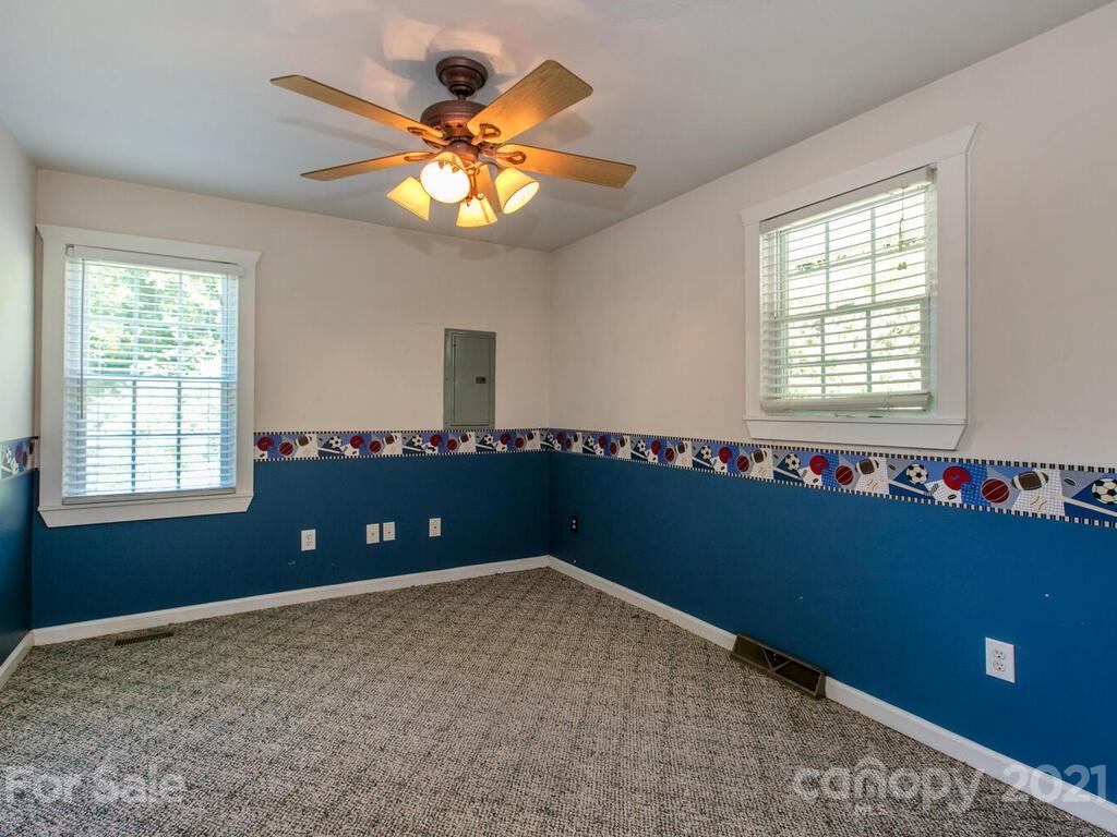 3260 Windswept Ridge Road Marshall, NC 28753 - Photo 23 of 36 Gallery Image 23