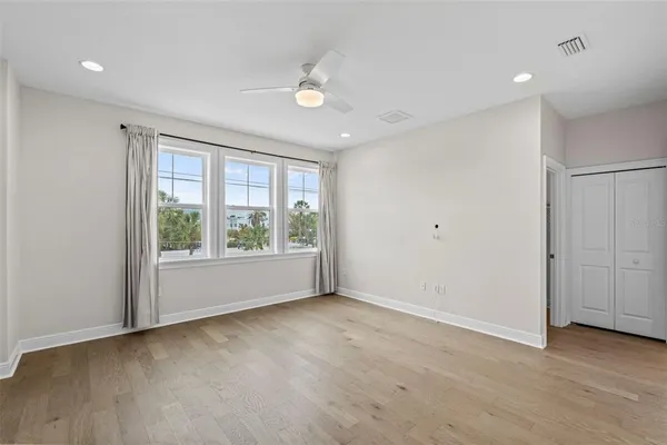 $5,249 | 4302 West North B Street, Unit 4, Tampa, FL 33609