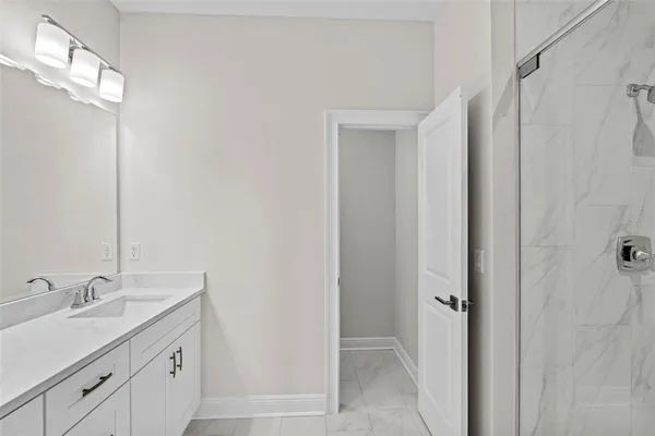 $5,249 | 4302 West North B Street, Unit 4, Tampa, FL 33609