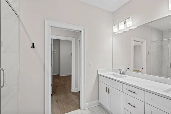 $5,249 | 4302 West North B Street, Unit 4, Tampa, FL 33609