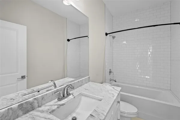 $5,249 | 4302 West North B Street, Unit 4, Tampa, FL 33609