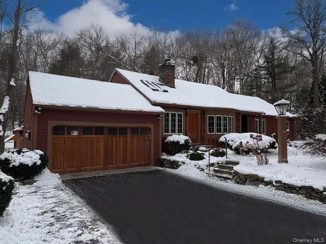 $1,600,000 | 21 Hopp Ground Lane, Bedford, NY 10506