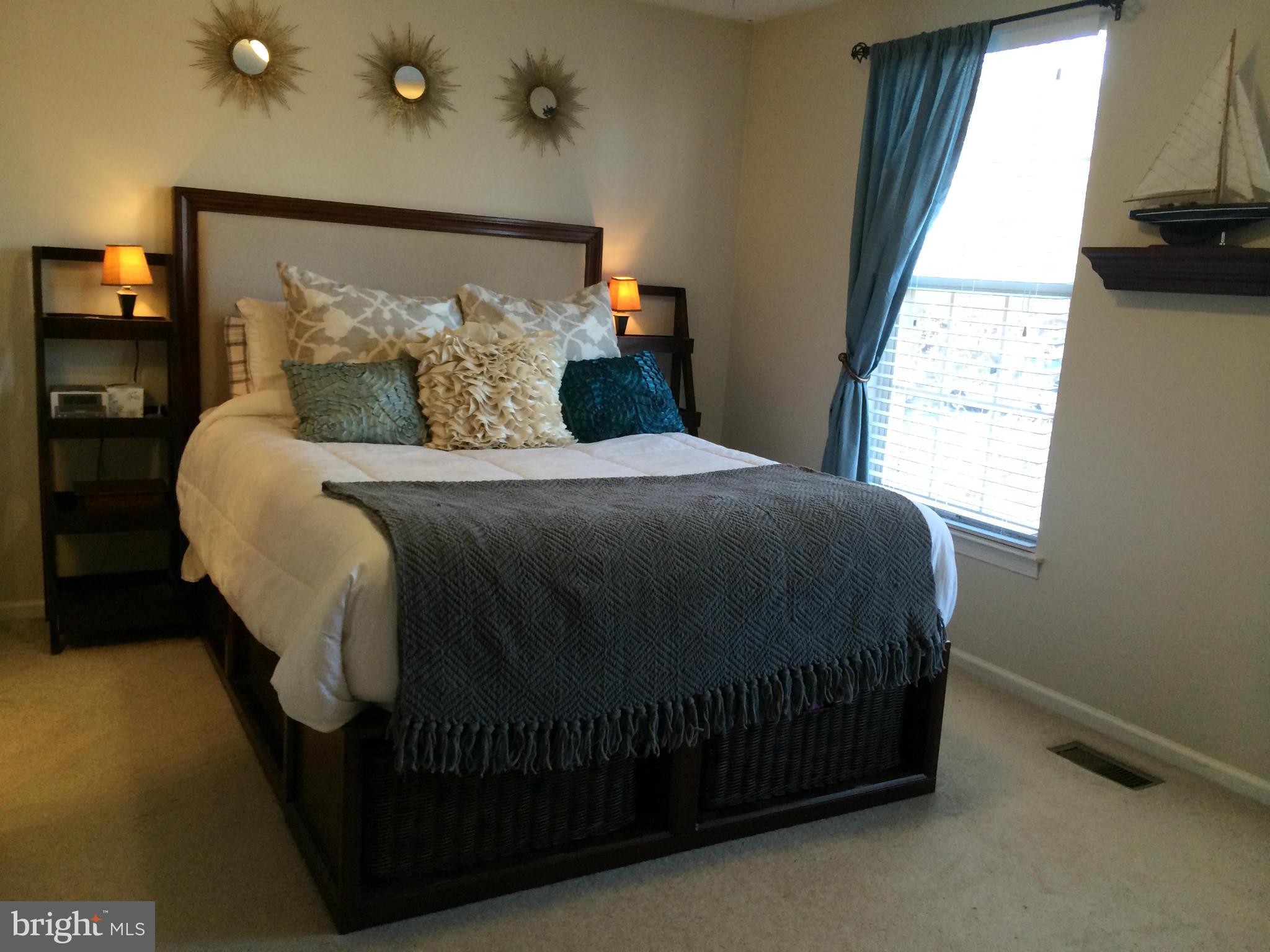 1961 Belmont Ridge Court Reston, VA 20191 - Photo 11 of 18 Bedroom