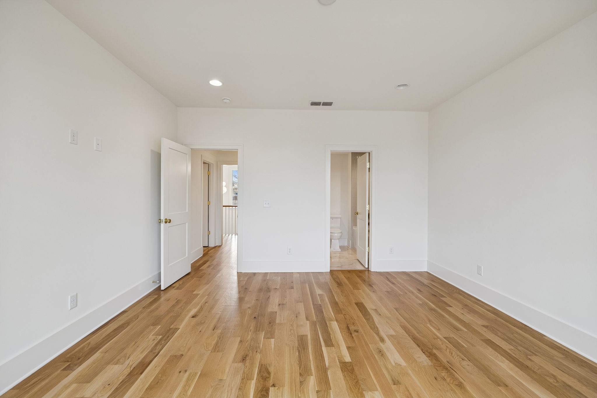 3510 Robin Road Nashville, TN 37204 - Photo 59 of 78 a view of hallway with wooden floor