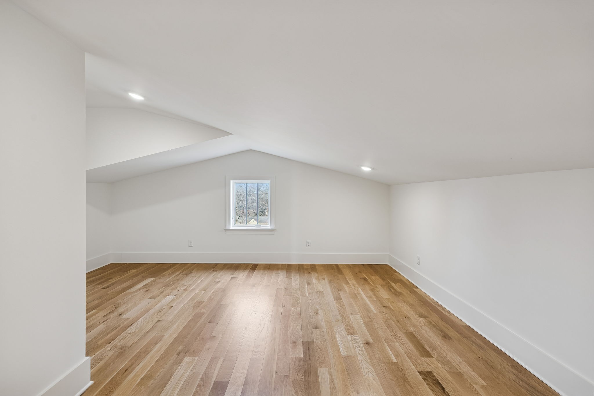3510 Robin Road Nashville, TN 37204 - Photo 63 of 78 a view of empty room with wooden floor