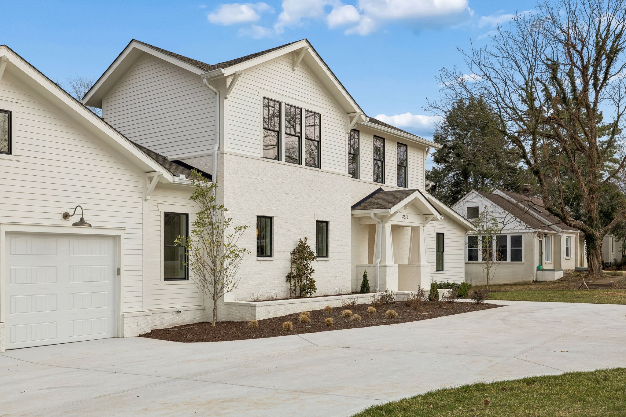 3510 Robin Road Nashville, TN 37204 - Photo 76 of 78 a front view of a house with a yard