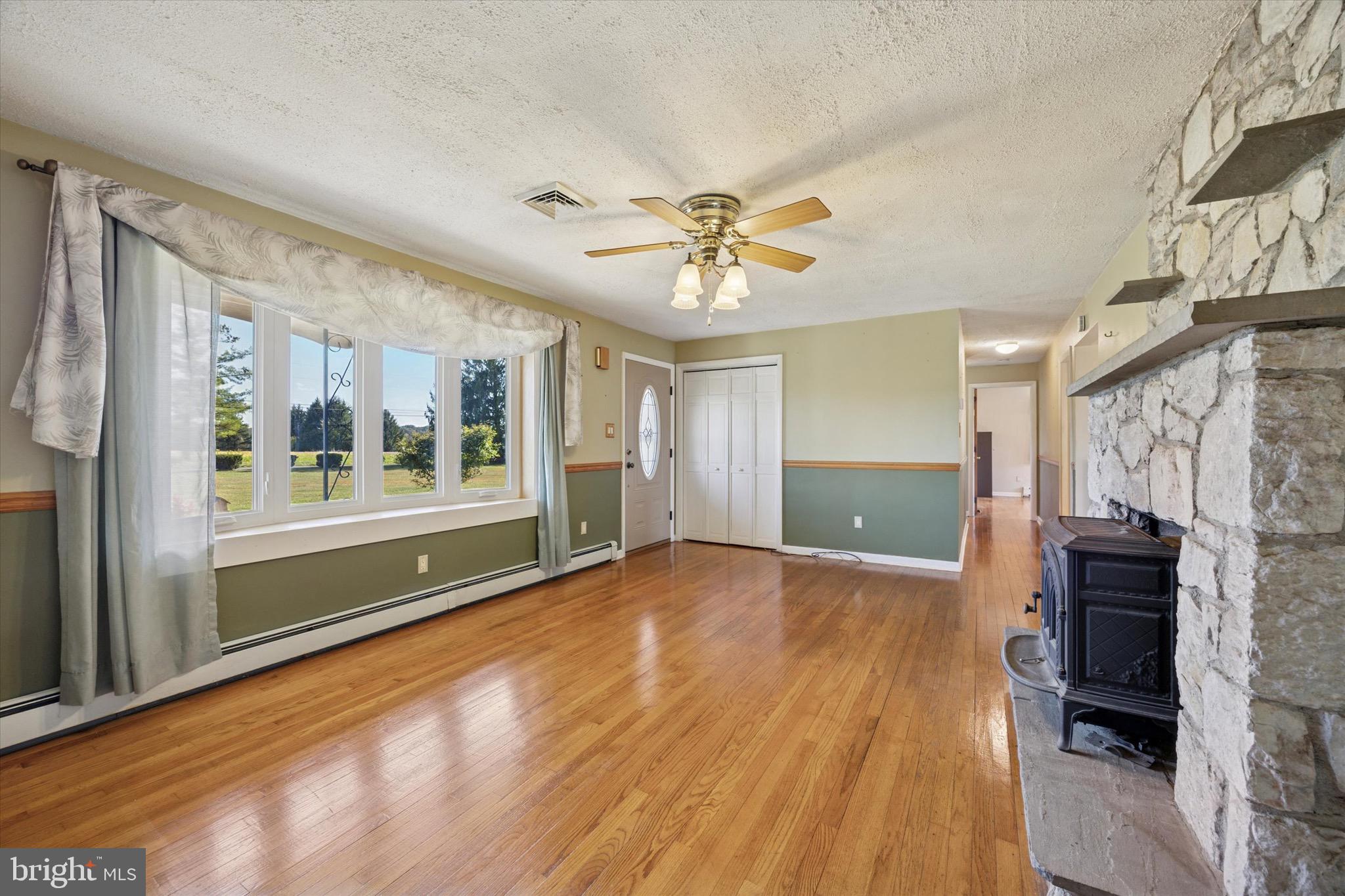 22 Gruver Road Pipersville, PA 18947 - Photo 7 of 57 Gallery Image 7