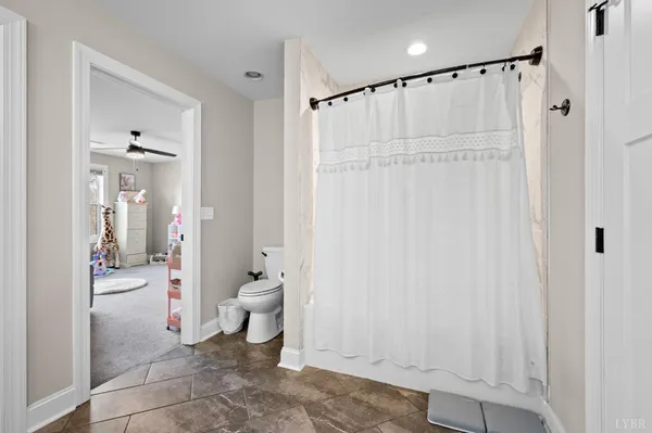 $435,000 | 1603 Helmsdale Drive, Forest, VA 24551