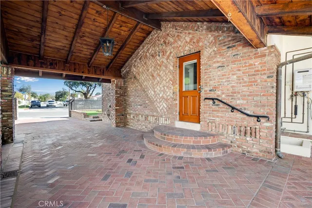 $1,295,000 | 10835 Petit Avenue, Granada Hills, CA 91344