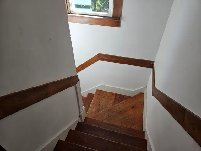 $140,000 | 4 Pleasant Street, Guilford, ME 04443