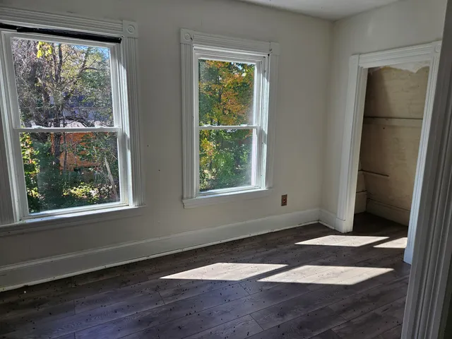 $140,000 | 4 Pleasant Street, Guilford, ME 04443