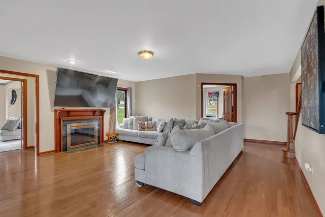 $548,000 | 1 Genesee Court, Bolingbrook, IL 60440