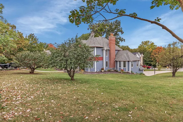 $548,000 | 1 Genesee Court, Bolingbrook, IL 60440