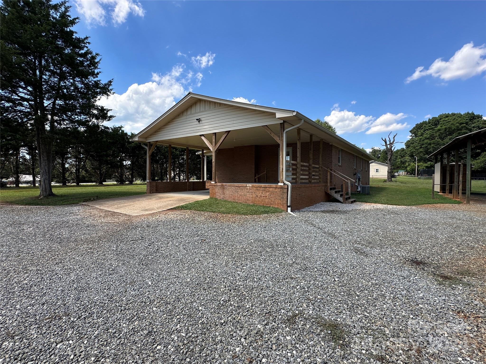 331 Cooper Road Vale, NC 28168 - Photo 8 of 43 Gallery Image 8