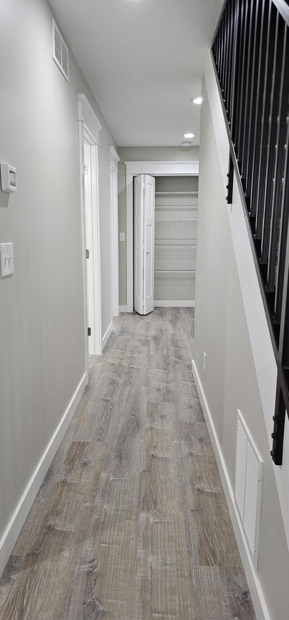 301 South Willowbrook Road Coldwater, MI 49036 - Photo 15 of 35 Main Hallway