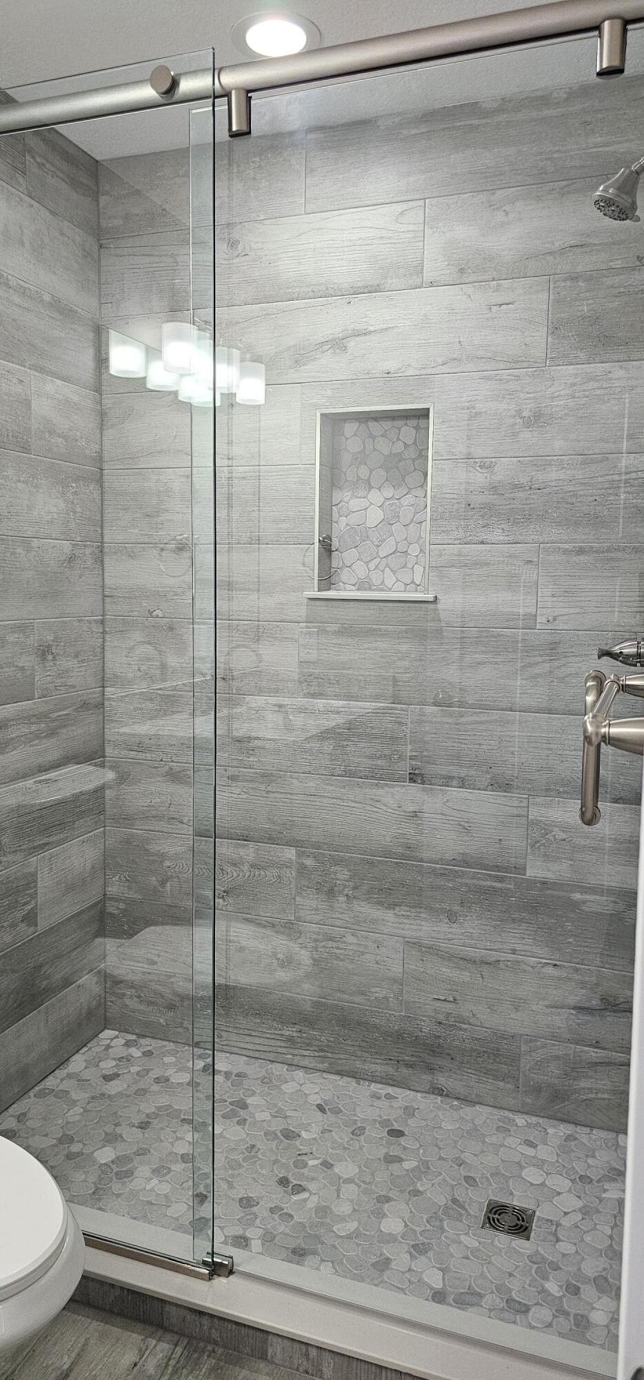 301 South Willowbrook Road Coldwater, MI 49036 - Photo 23 of 35 Main Level Ensuite