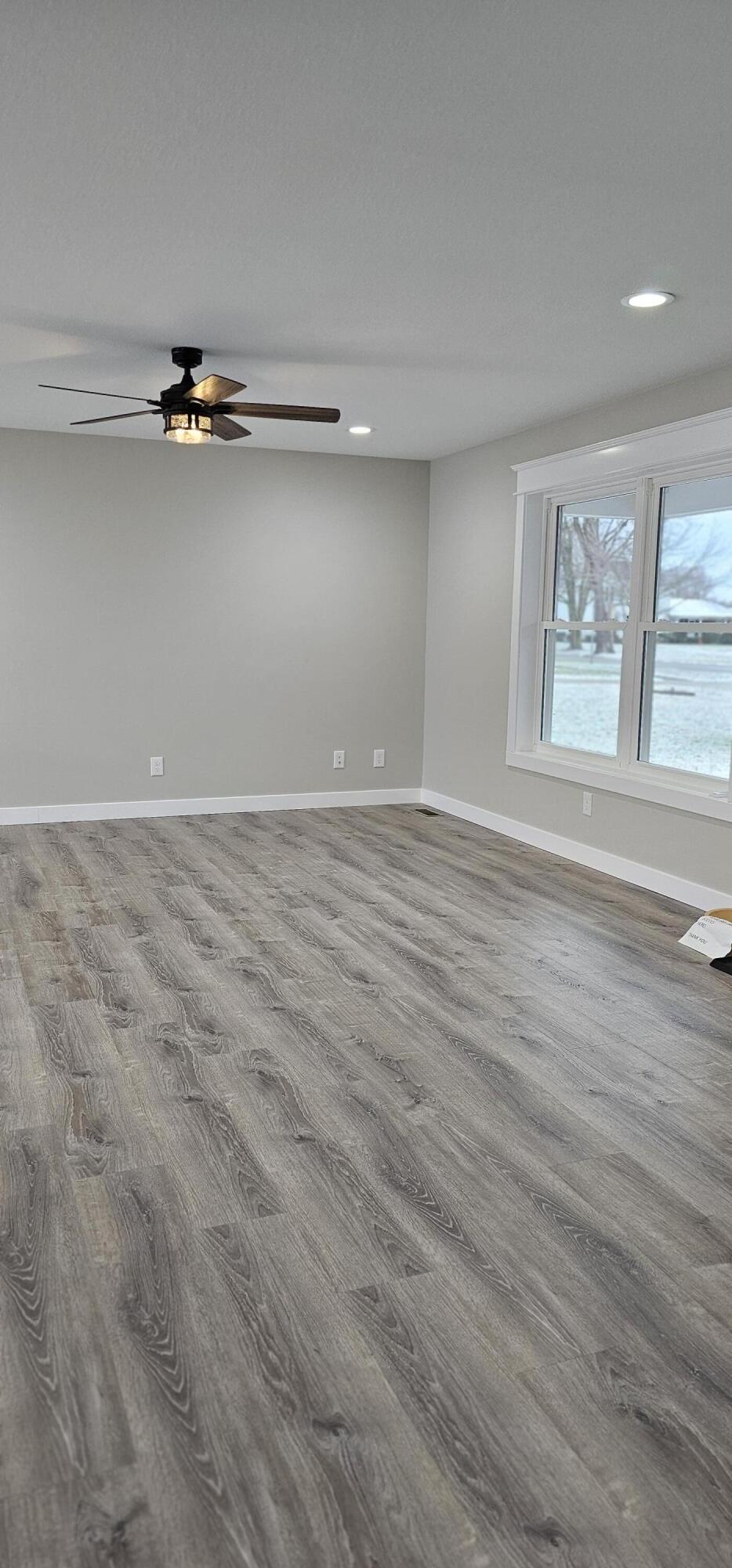301 South Willowbrook Road Coldwater, MI 49036 - Photo 7 of 35 Living Room