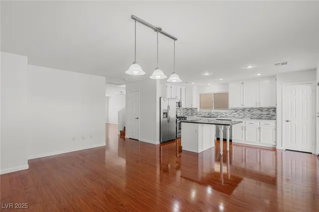 $2,750 | 11135 Alora Street, Las Vegas, NV 89141