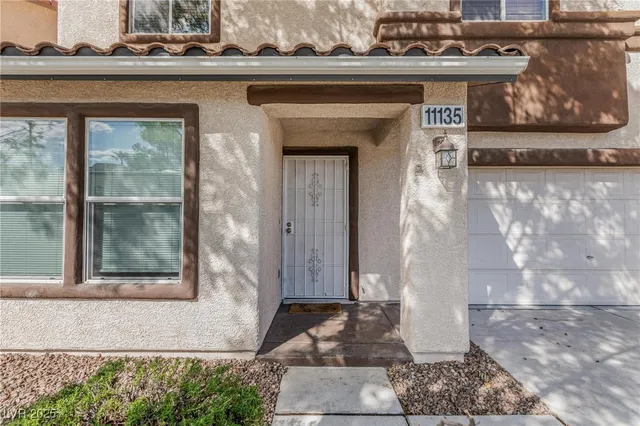 $2,750 | 11135 Alora Street, Las Vegas, NV 89141