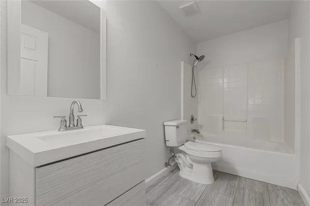 $2,750 | 11135 Alora Street, Las Vegas, NV 89141