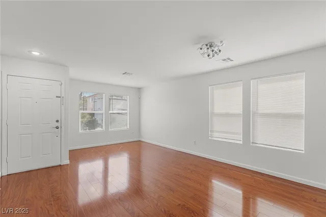 $2,750 | 11135 Alora Street, Las Vegas, NV 89141