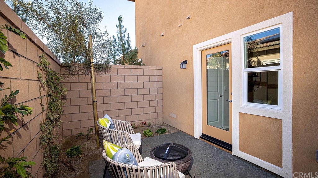44324 Beringer Drive Indio, CA 92203 - Photo 4 of 14 a bathroom with a sink a toilet and shower