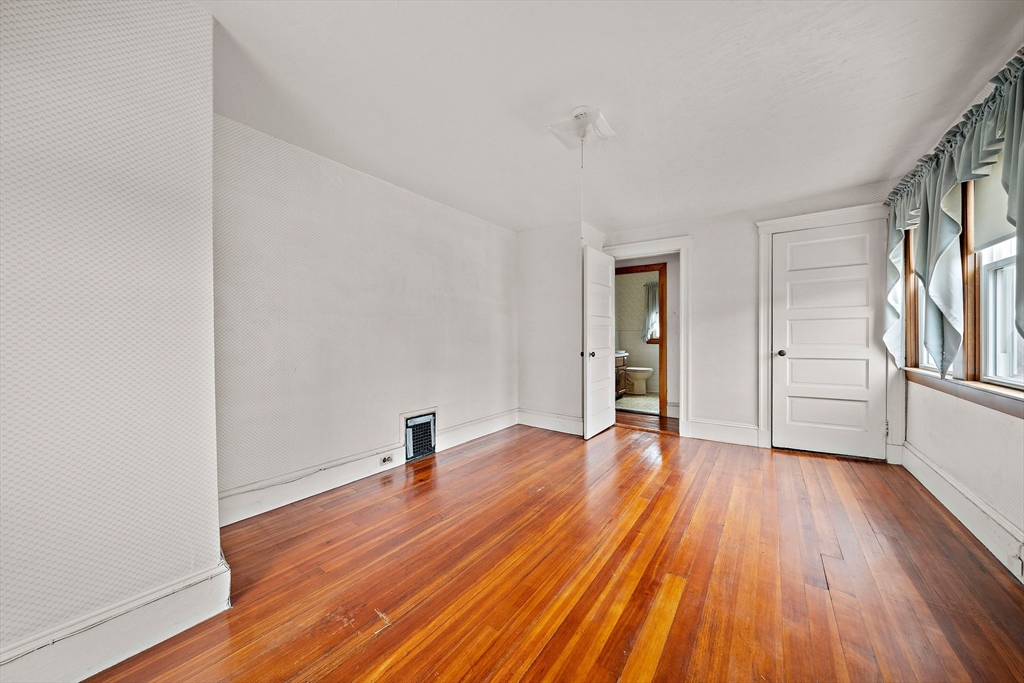 78 Beechwood Road Braintree, MA 02184 - Photo 17 of 28 Gallery Image 17
