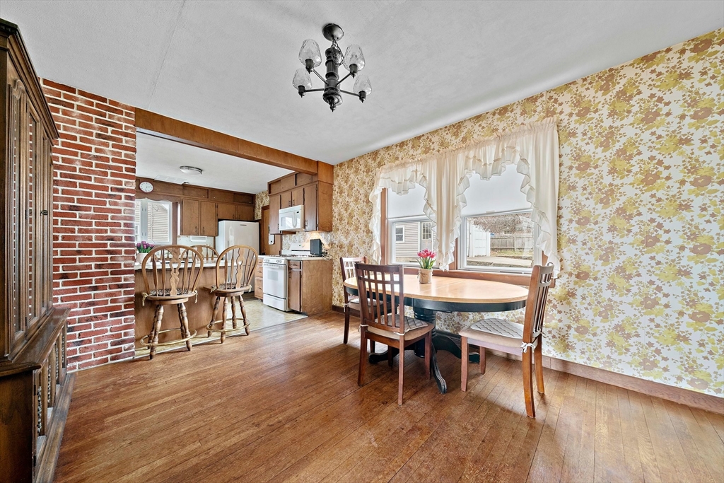 78 Beechwood Road Braintree, MA 02184 - Photo 8 of 28 Gallery Image 8