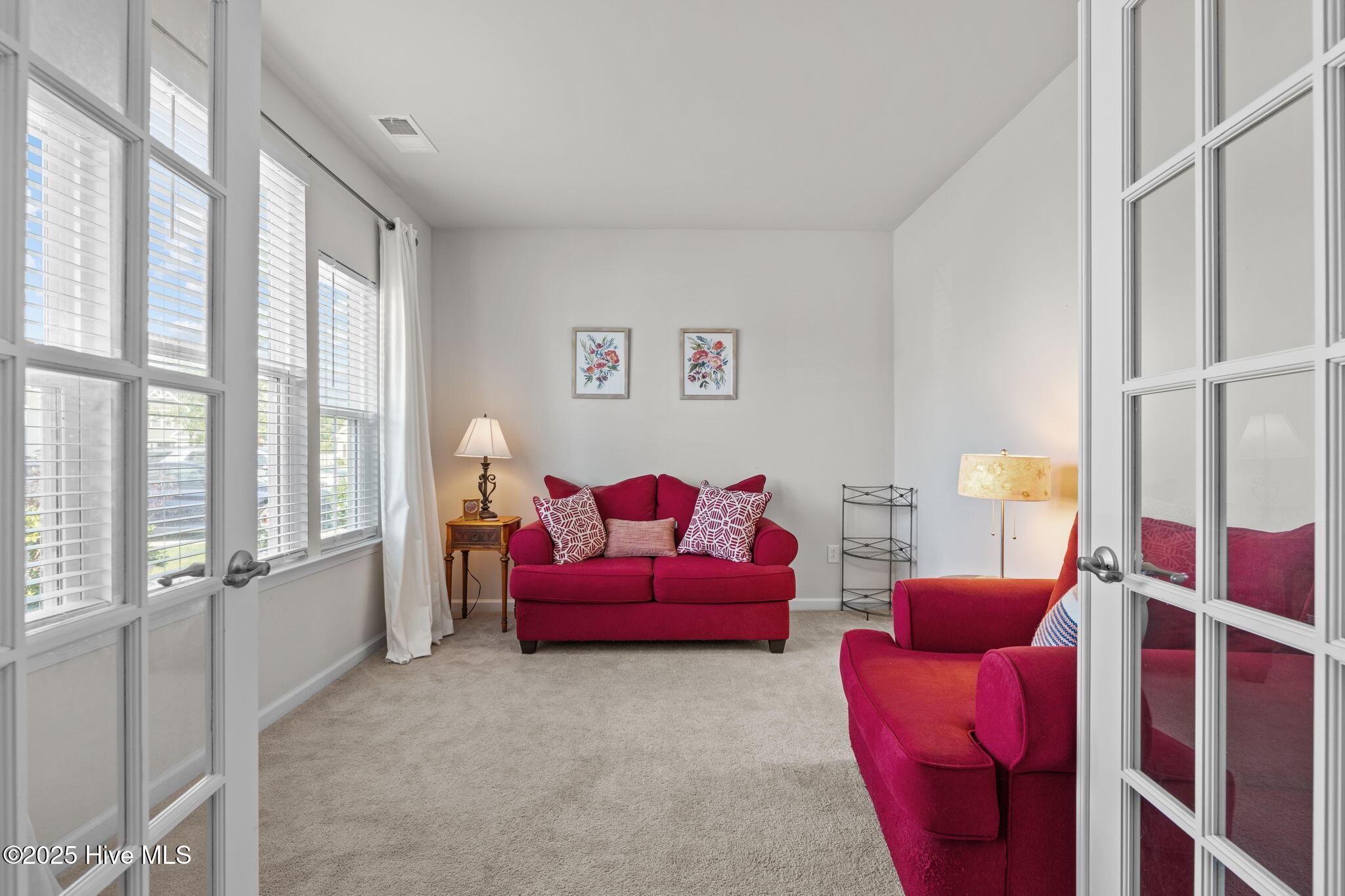 324 Sunny Lake Road Moyock, NC 27958 - Photo 3 of 37 50-web-or-mls-_Y9A9652